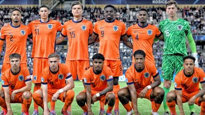 Forse kritiek van Nederlandse media op Jong Oranje