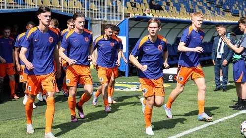 Oranje o19 wint ook de tweede wedstrijd op het EK