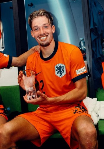 Luciano Valente Man of the Match en de ochtendkranten berichten