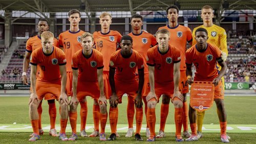 Oranje onder 19 fluitend naar de halve finale