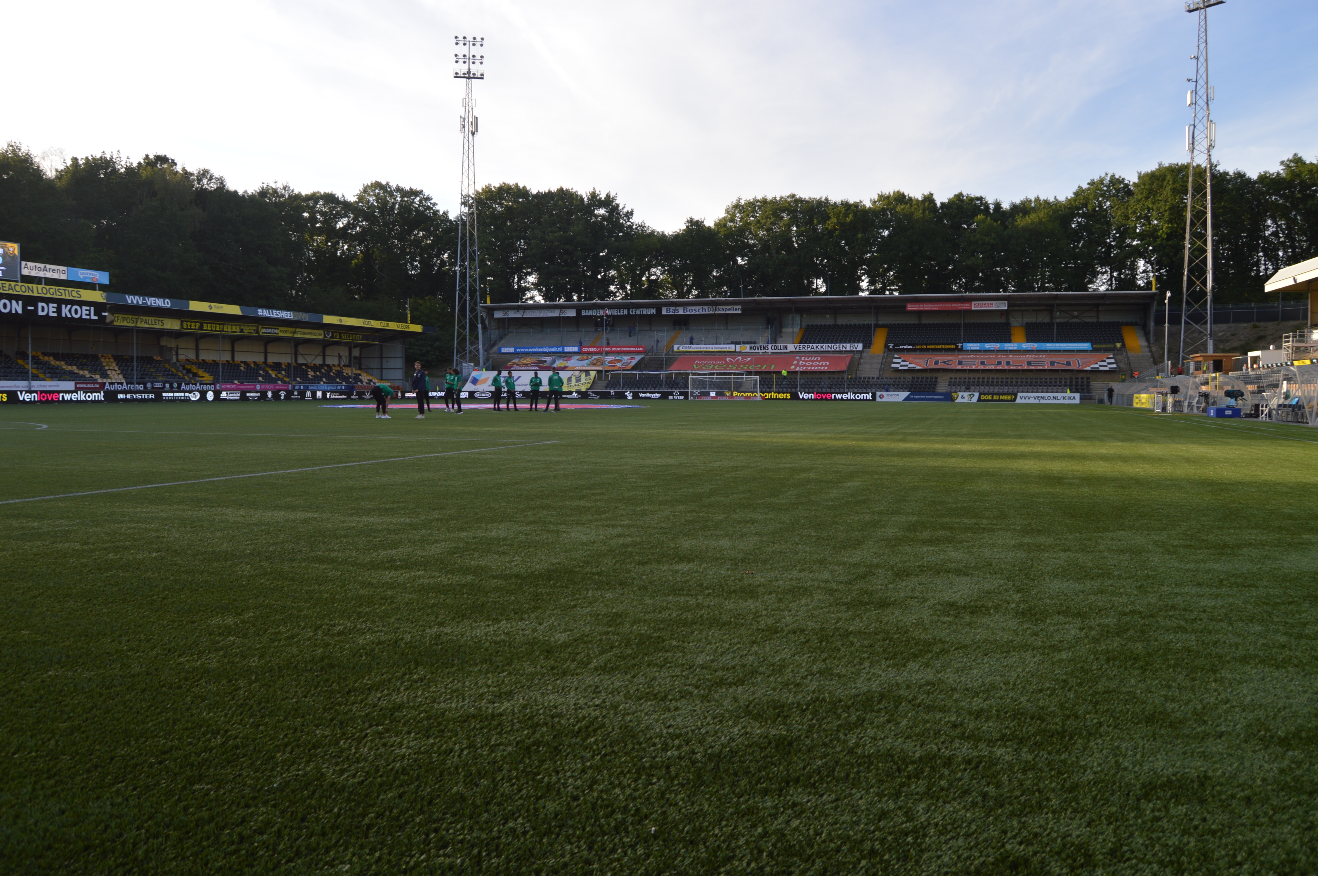 Jong Oranje morst punten in Venlo