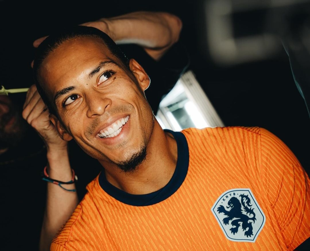 Virgil van Dijk gaat door bij Oranje
