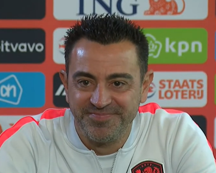 Xavi wordt geprezen vlak voor zijn debuut bij Oranje: 'Hij heeft echt heel veel te bieden'