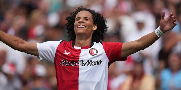 Zechiël maakt de overstap naar Jong Oranje na het uitblijven van zijn debuut voor Nederland.